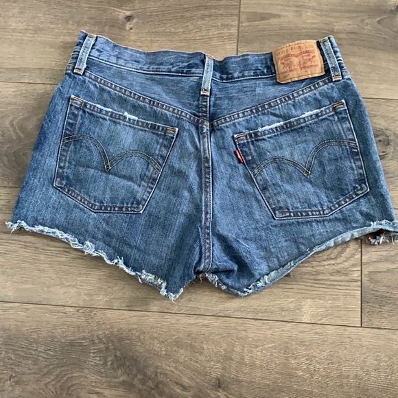 Levi’s Buttonfly Jean shorts 28 - Picture 5 of 8